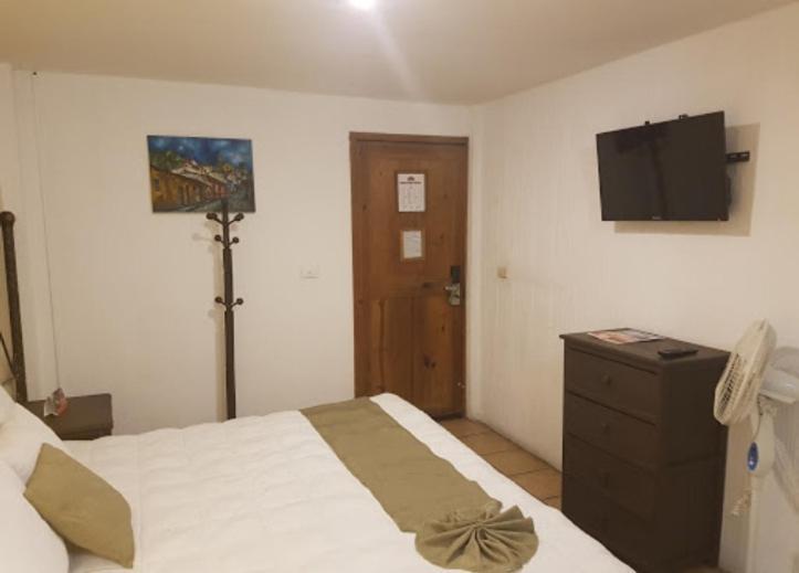 Hotel Mision Ксалапа Екстериор снимка