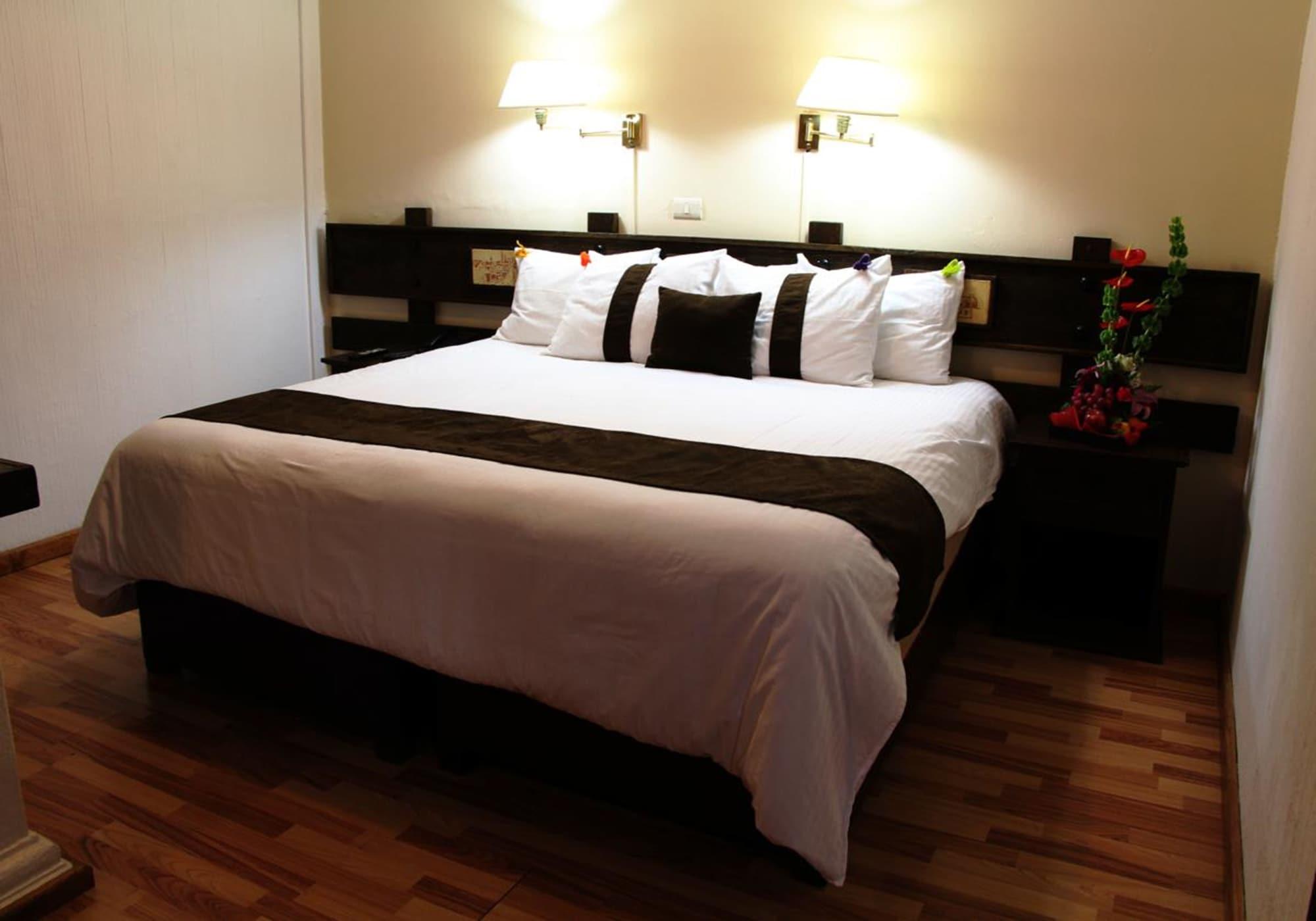 Hotel Mision Ксалапа Екстериор снимка