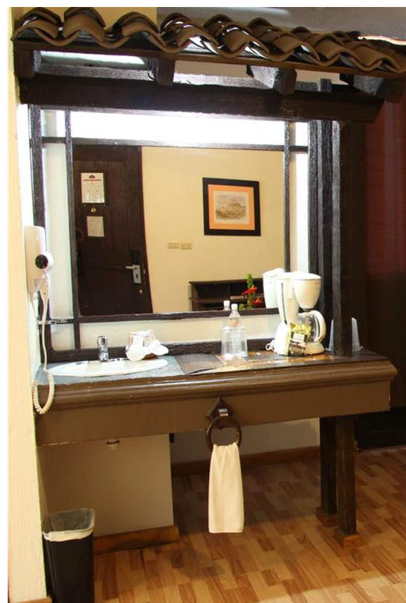 Hotel Mision Ксалапа Екстериор снимка