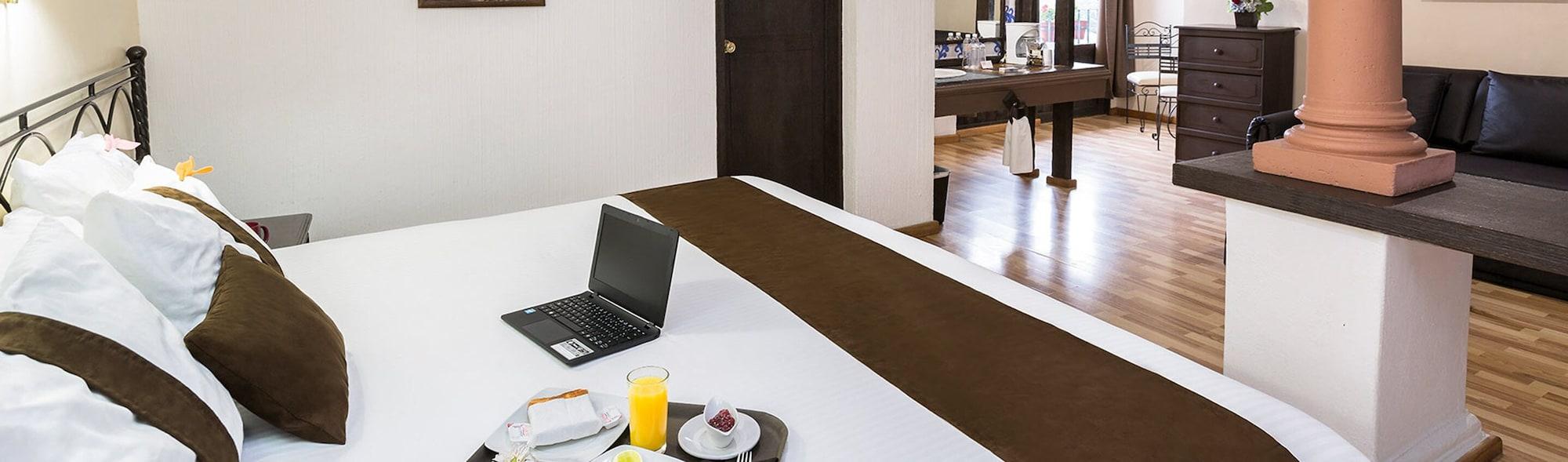 Hotel Mision Ксалапа Екстериор снимка